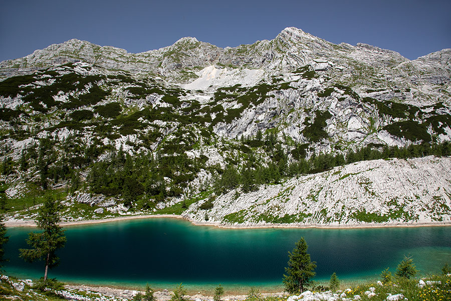 Jezero Ledvička
Jezero Ledvička in Veliko špičje.
Ključne besede: jezero ledvička veliko špičje