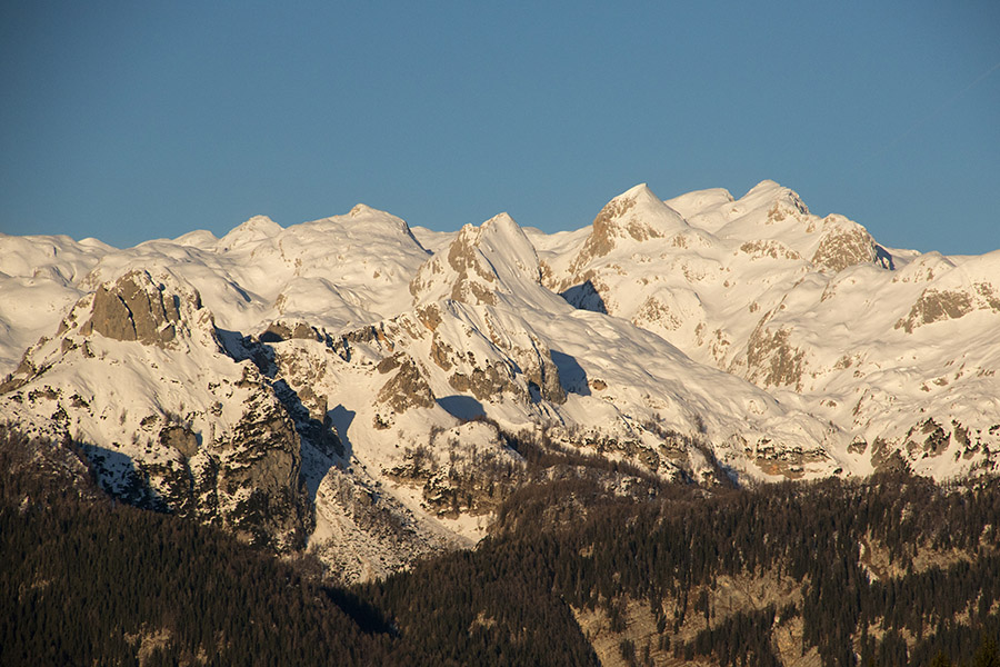 Planina Zajamniki
Pogled na Triglavsko pogorje s planine Zajamniki.
Ključne besede: planina zajamniki triglavsko pogorje