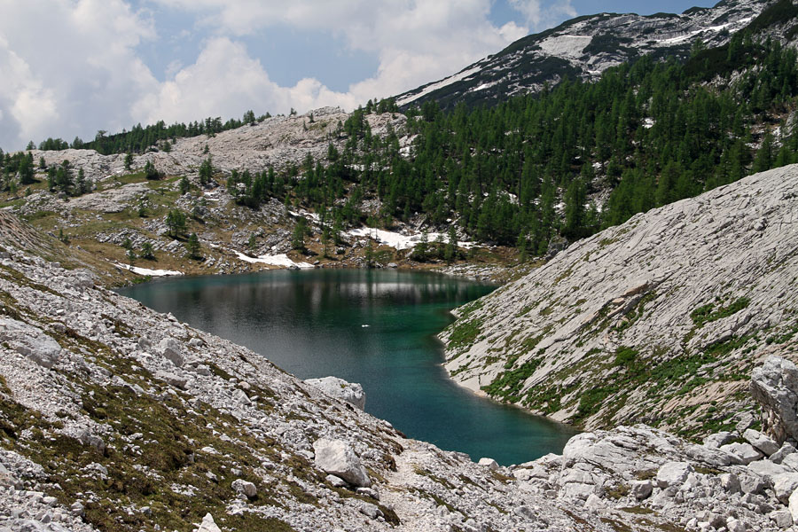 Ledvička II.
Jezero Ledvička.
Ključne besede: dolina triglavskih jezer ledvička