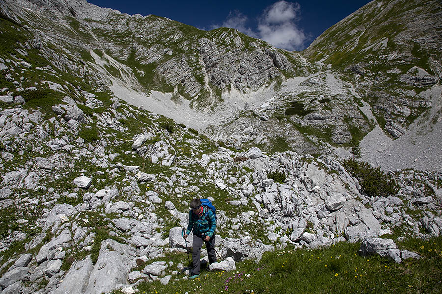 Nazaj
Sestop s sedla med VDV in Toscem.
Ključne besede: veliki draški vrh tosc