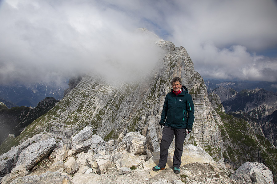 Na vrhu Špika Hude police
Na vrhu Špika Hude police.
Ključne besede: špik hude police cijanerico montaž