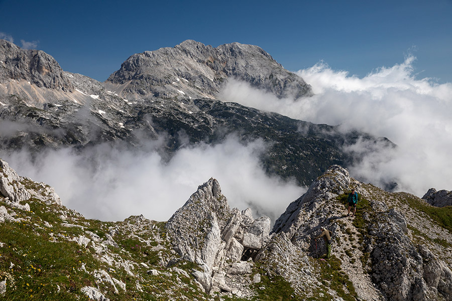Med Velikim Draškim vrhom in Toscem
Med Velikim Draškim vrhom in Toscem. Zadaj je Rjavina.
Ključne besede: veliki draški vrh tosc rjavina