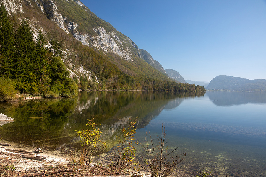 Bohinjsko jezero
Bohinjsko jezero v Ukancu.
Ključne besede: bohinjsko jezero ukanc