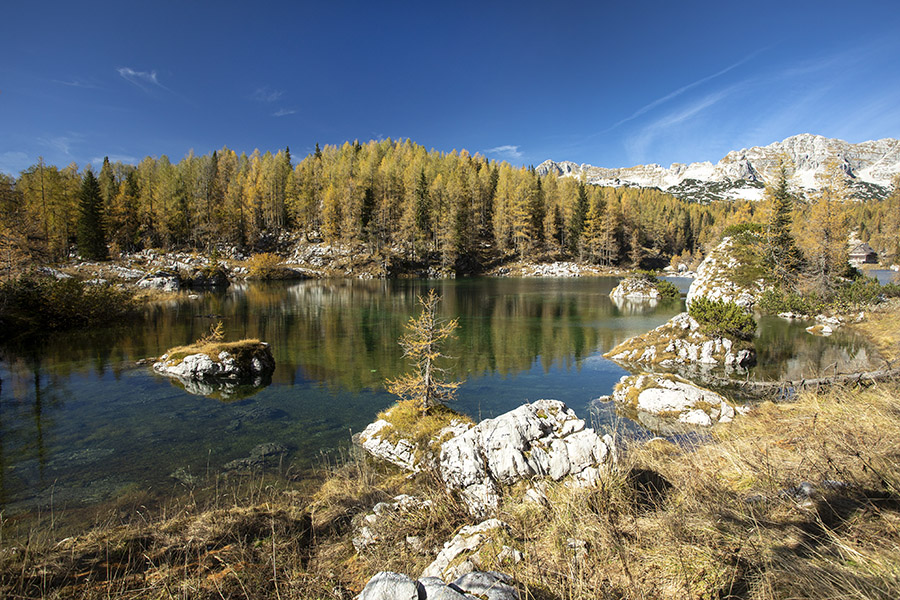 Dvojno jezero
Dvojno jezero.
Ključne besede: dolina triglavskih jezer 7j dvojno jezero