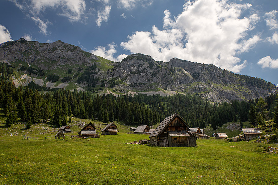 Planina v Lazu
Planina v Lazu z Ogradi.
Ključne besede: planina v lazu ogradi