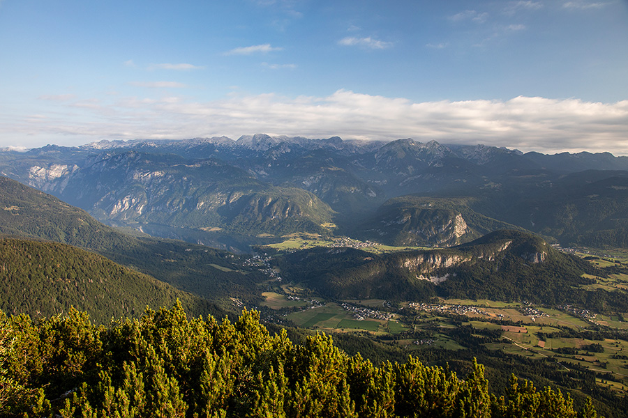 Z Lisca
Pogled na Bohinj. Z Lisca.
Ključne besede: lisec bohin triglavsko pogorje