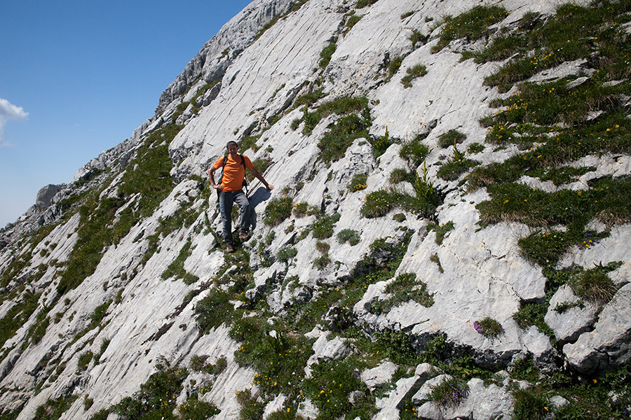 Po gladkih skalah
Del poti v Grebenu Velikega Špičja.
Ključne besede: veliko špičje