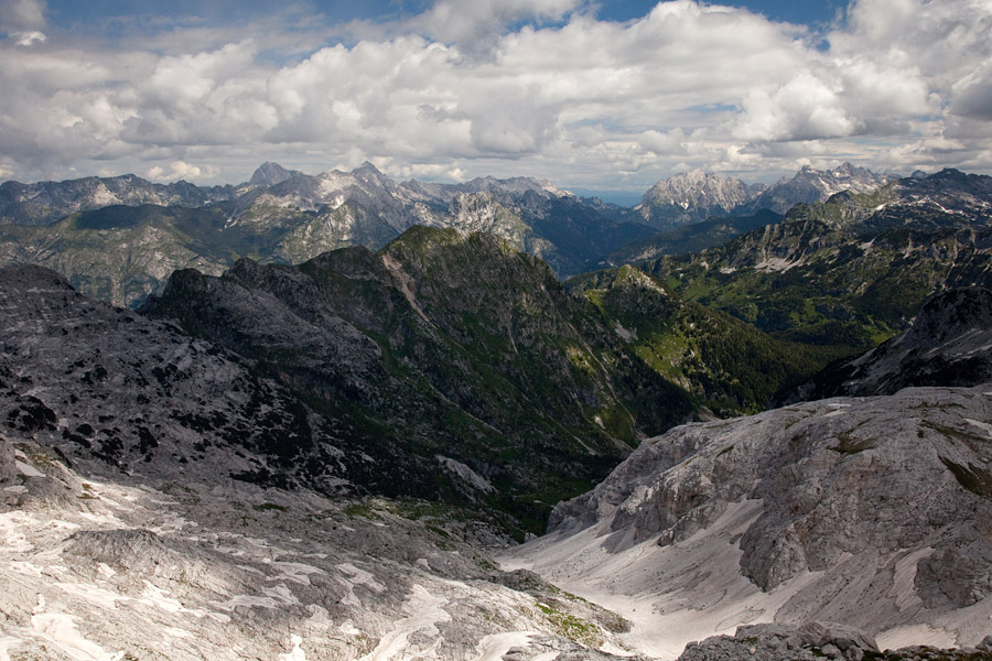 Z Batognice V.
Proti Krnskem jezeru.
Ključne besede: batognica krnsko jezero