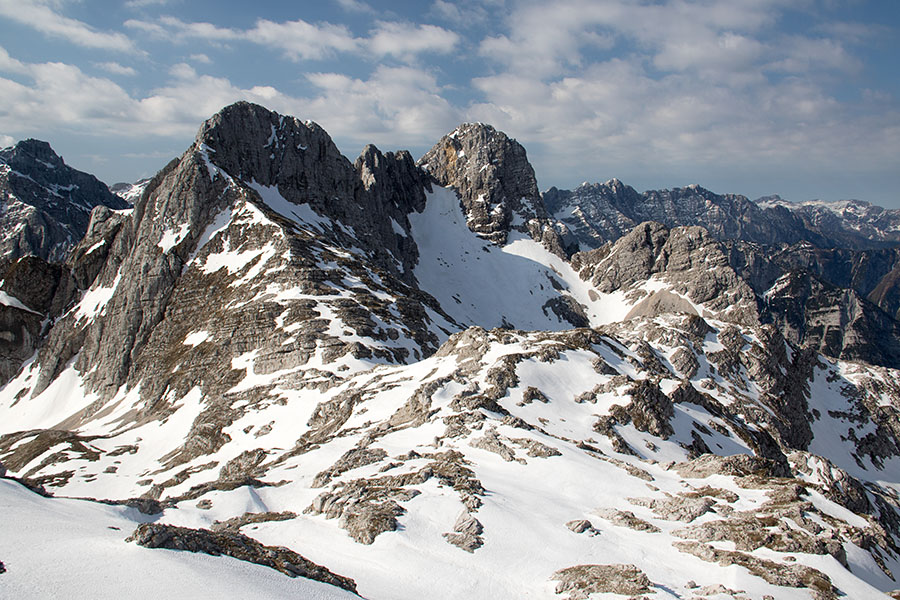 Bovški gamsovec in Pihavec
S poti na Stenarska vratca.
Ključne besede: stenarska vratca triglav bavški gamsovec pihavec