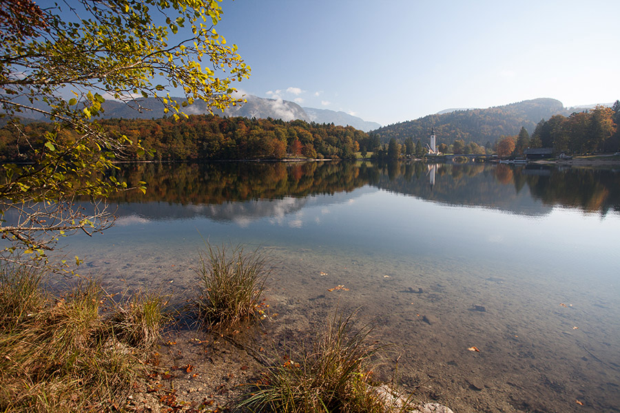 Bohinjsko jezero
Jesen.
Ključne besede: bohinj bohinjsko jezero sv. janez