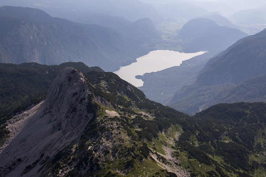 S Podrte gore
S Podrte gore. Mohor in Bohinjsko jezero.
Ključne besede: podrta gora mohor bohinjsko jezero