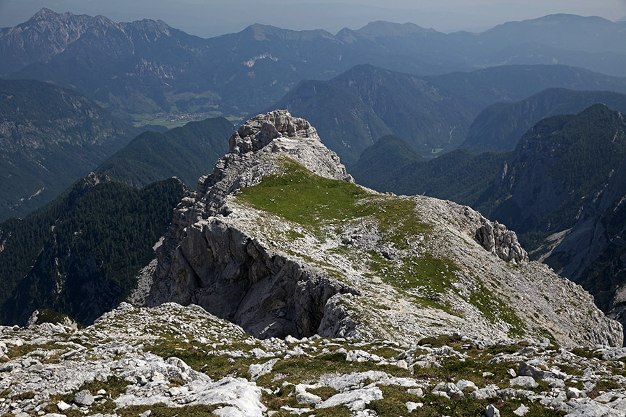 Z Visoke Vrbanove špice
Proti Spodnji Vrbanovi špici.
Ključne besede: visoka spodnja vrbanova vrbanove špice