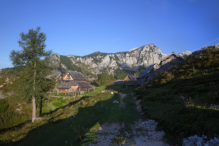 Planina Krstenica
Jutro na planini Krstenica.
Ključne besede: planina krstenica