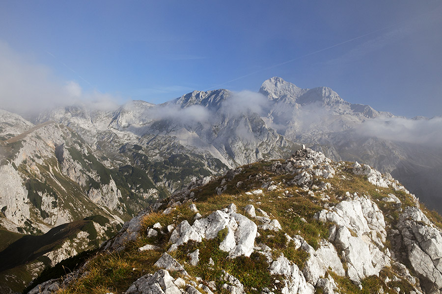 Jezerski Stog
Na Jezerskem Stogu. Zadaj Triglav.
Ključne besede: jezerski stog triglav