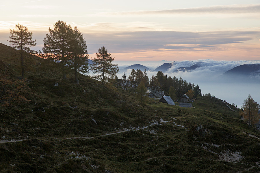 Planina Krstenica
Jutro na planini Krstenica.
Ključne besede: planina krstenica