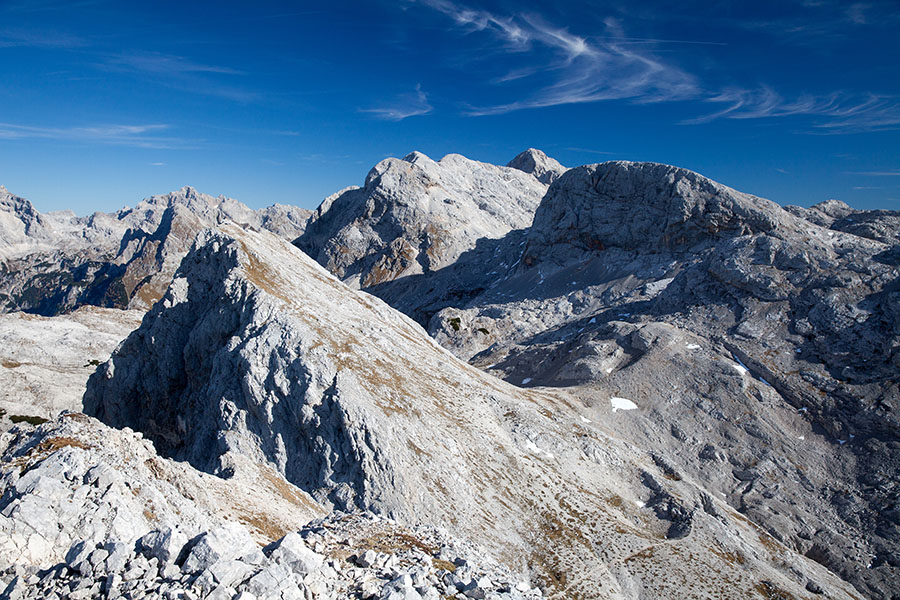 Z Male Zelnarice
Z Male Zelnarice. Velika Zelnarica, Vršaki in Triglav.
Ključne besede: mala velika zelnarica vršak triglav