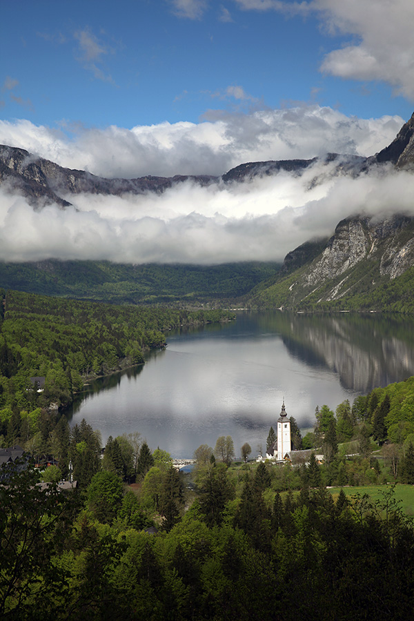Bohinjsko jezero
S Peči.
Ključne besede: bohinj bohinjsko jezero