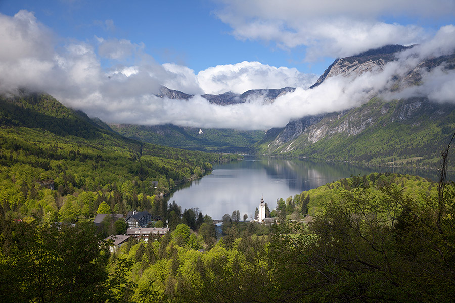 Bohinjsko jezero
S Peči.
Ključne besede: bohinj bohinjsko jezero