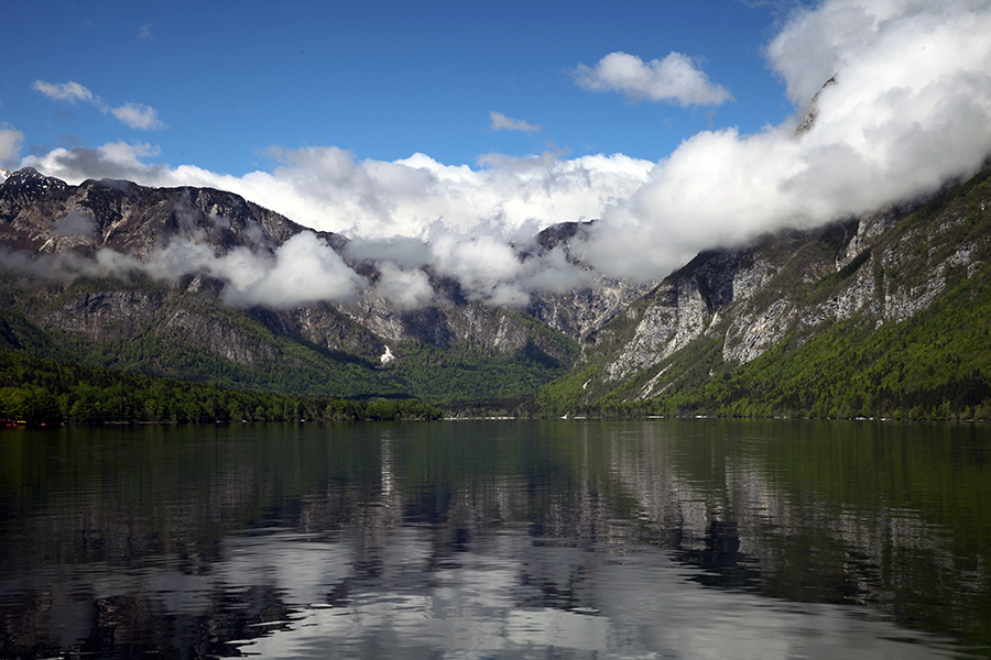 Bohinjsko jezero
Ključne besede: bohinj bohinjsko jezero