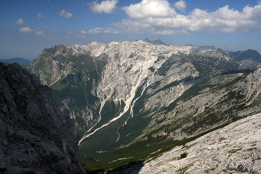 Pot na Tolminski Kuk
Proti Krnu.
Ključne besede: planinski kuk krn