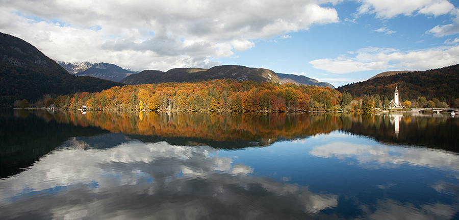Bohinjsko jezero
Sveti Janez.
Ključne besede: bohinjsko jezero sveti janez