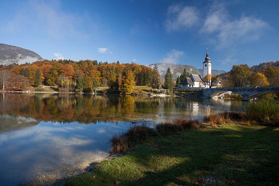 Jesen na Bohinjskem jezeru
Jesen na Bohinjskem jezeru.
Ključne besede: bohinjsko jezero sveti janez