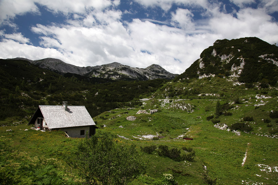 Na Kraju
Planina Na Kraju.
Ključne besede: planina na kraju komna